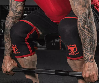 Should You Wear Knee Sleeves for Deadlifts? The Pros, Cons & When They Actually Help