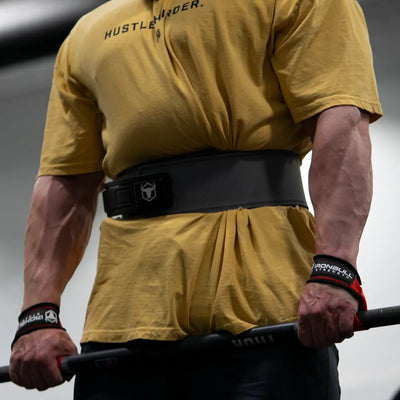 Padded vs. Non-Padded Lifting Straps: Choosing the Right Option