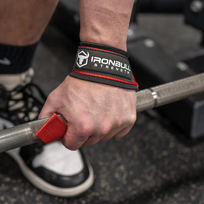 Padded vs. Non-Padded Lifting Straps: Choosing the Right Option